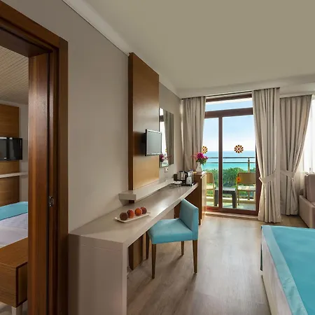 Bella & Hotel Colakli