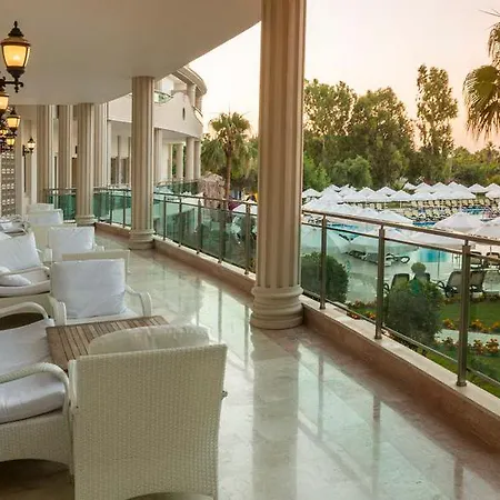 Hotel Bella & Colakli