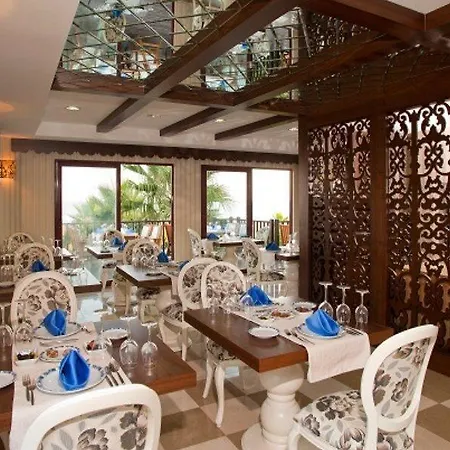 Hotel Bella & Colakli